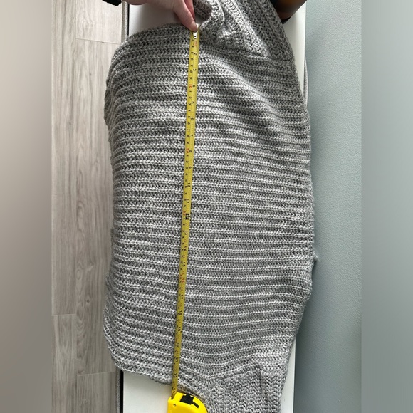 CROP KNIT SWEATER - Picture 5 of 12